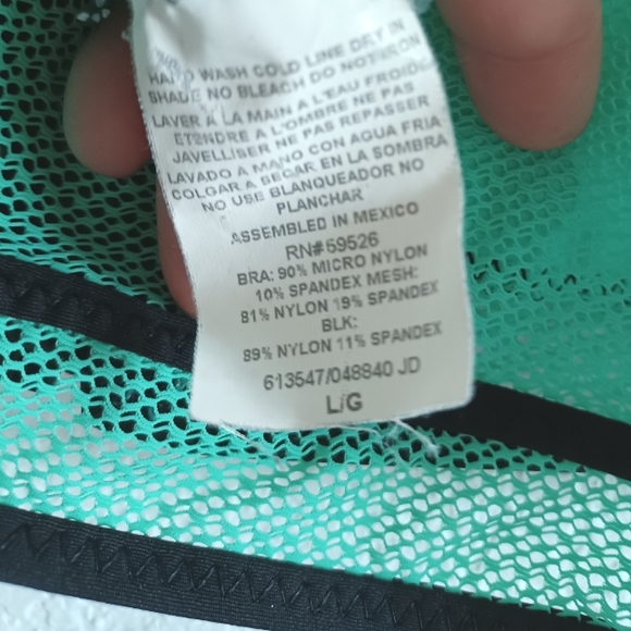 Becca Bikini - Picture 9 of 16